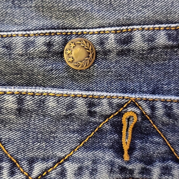 FREE PEOPLE Classic Girl-Next-Door Denim Jean Jacket Sz XS - Picture 6 of 9
